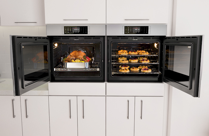 Bosch Benchmark side-opening ovens