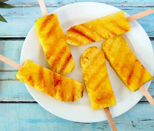 Grilled Pineapple with Lime Dip